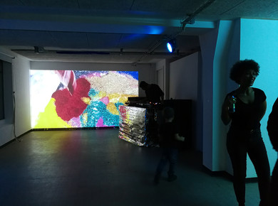 Satisfying party /// Soir&eacute;e de soutien